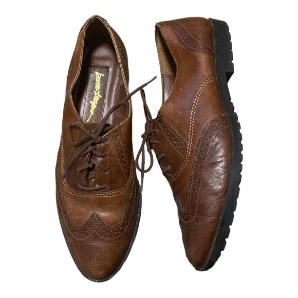 dark brown lace up oxfords brogues preppy wingtip shoes size 7 - Picture 1 of 4